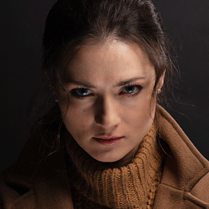 Скачать Она Сердится - интерактивный триллер